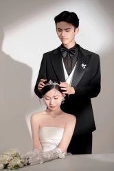 -莫兰迪婚纱摄影