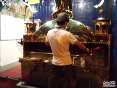 -维吾尔餐厅(宜山路店)