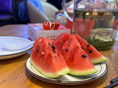 解暑甜西瓜-俭寨大盘鸡·缸子肉·小公鸡·新疆菜(云通店)