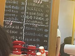 -老闵田螺馆·南昌市井菜·特色小吃(总店)