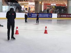 -冠军冰场CHAMPION RINK(凯德广场店)