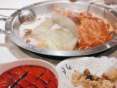 -大龙燚火锅(天安云谷店)