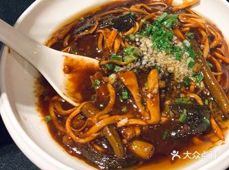 和♂️朋友坦诚话着过去现在和未来