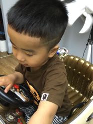 -塞巴斯汀SEBASTIAN专业美发店