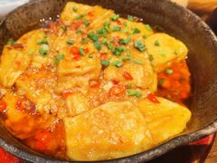 -云海肴·汽锅鸡·云南菜(天山百盛优客店)