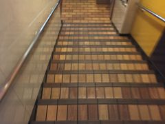 -麦当劳(中山八路店)