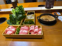 -呷哺呷哺 黄金牧场 (欢乐谷店)