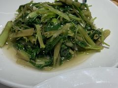 -黄弟大排档·湖南菜·小龙虾·小海鲜(凯旋北路店)