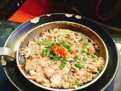 -何师烧烤·香辣蟹·川菜·30年老品牌(太古里旗舰店)
