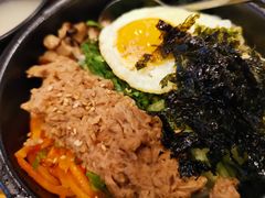 金枪鱼石锅拌饭-吴草鸡爪오초닭발韩食堂(融恒盈嘉中心店)