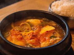 -莫嘎(乌鲁木齐中路店)