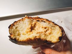 焦糖泡芙-OUR Bakery(三里屯太古里店)