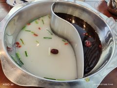 -亿诣蝎府炸酱面羊蝎子火锅(酷车小镇店)
