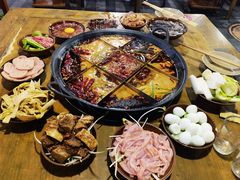-正南齊北重庆老火锅(光华村直营店)