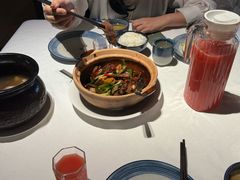 -八府香鸭·啫啫煲(华山路店)