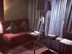 -广州天河希尔顿酒店