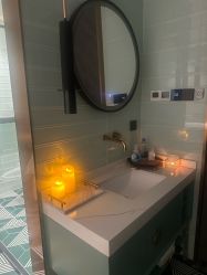 -花隐·美芙炫海菲秀皮肤管理中心