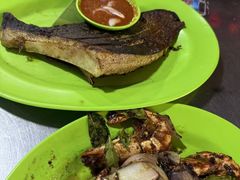 -明记烧鱼美味店