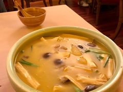 竹荪三鲜-龙门阵茶屋川菜馆(武康路店)
