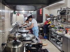 -宾朋海鲜特色美食餐厅·纯手工鲅鱼水饺(兴海路店)