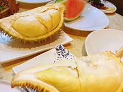 -雍和会海鲜姿造自助(湖东路店)