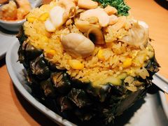 菠萝海鲜炒饭-Lia Cafe Bar Restaurant松山咖啡屋