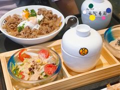 牛丼定食-元气寿司(东方宝泰店)