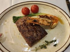 -马克西姆俄罗斯餐厅(通亚街店)