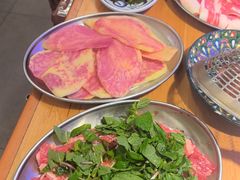 -洱火云南酸菜牛肉火锅(石景山当代商城店)