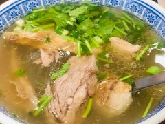 -崇德楼水盆牛羊肉泡馍馆(文艺路店)