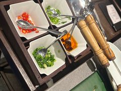 -鼎鼎香·港式火锅(北京SKP店)