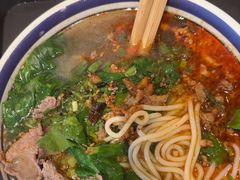 -云阿蛮云南生烫牛肉米线(奉贤路店)