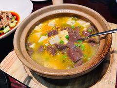 咸肉蚌肉豆腐煲-永安鱼庄·镇江菜(东吴路店)