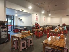 大堂-冶建镜子·老南昌大排档·江西虾王(总店)