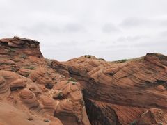 -波浪谷