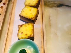 面包一直诱惑-弄堂里(滨江龙湖天街店)