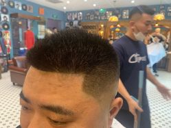 -贝勒爷专业男发