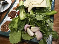 -咱屯子铁锅炖直营店(十三纬路店)