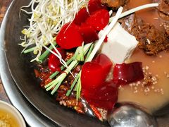 -四小区火锅·巷子里的重庆火锅(花照壁店)