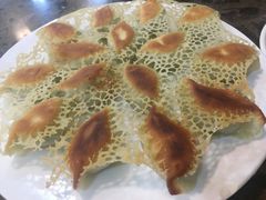 -周家大连水饺(美专校街店)