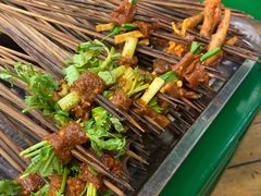 -钢管厂五区小郡肝串串香(蜀都万达店)