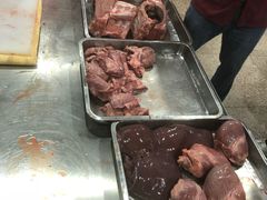 -标记美食新鲜猪杂(兴南大道店)