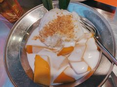 -小小集渔·泰式大排档(太古里香槟店)