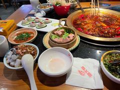 -潮火锅·麻辣牛肉火锅(观音桥方圆·LIVE店)