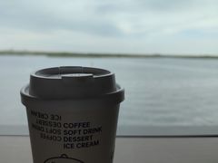 -抱抱地球咖啡馆(国家海洋博物馆店)