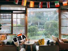 靠窗位-咖法森林·咖啡  酒吧(天河店)