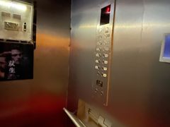 -谜盒子奇幻密室(南屏店)