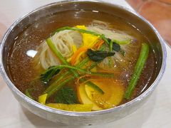-三姐妹冷面馆(保卫路店)