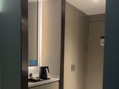 -白玉兰酒店(上海田子坊马当路地铁站店)