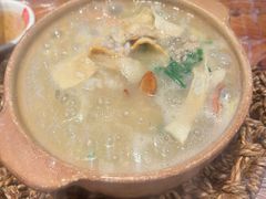 -皮蛋弟砂锅店(总店)